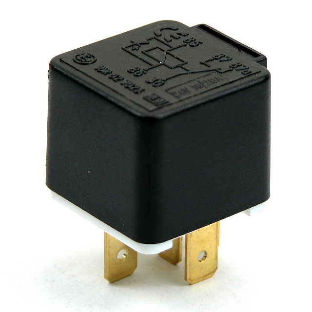 Automotive relais  24VDC met diode