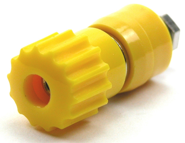 Labory socket panelmount ø4mm 16A - yellow