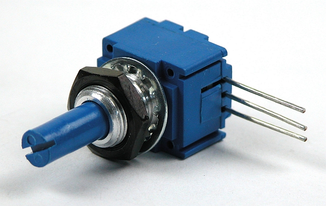 1-Turn potentiometer 6mm shaft Conductive-Plastic 10K