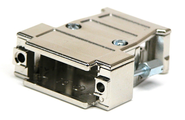 D-Sub Hood 15p straight metalised with screws