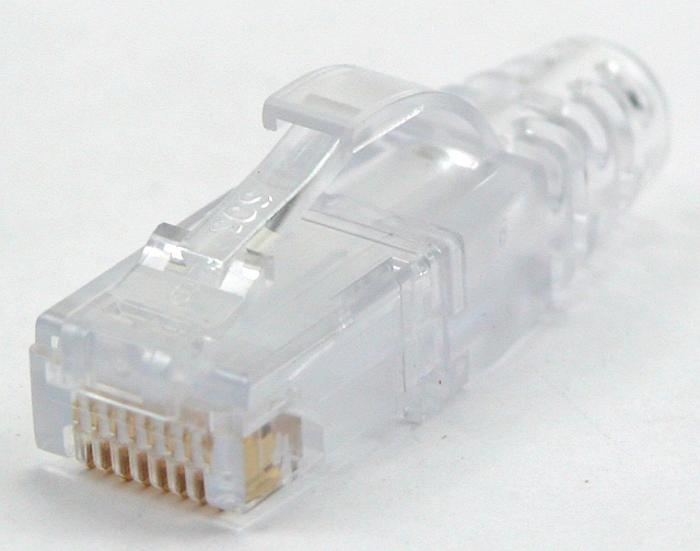 RJ-45 plug CAT6 with threading relief