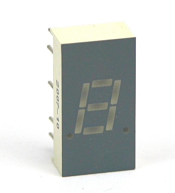 LED Display Rood 7,62mm CC 627nm 6390ucd - uitlopend