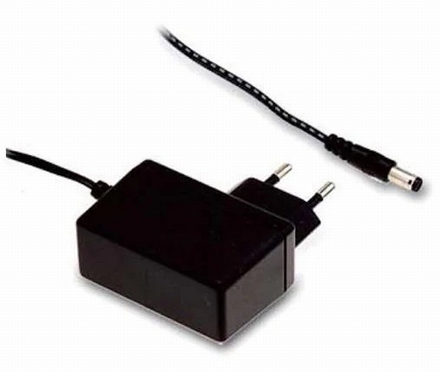 Netadapter 12W 5V 2,4A - Medisch