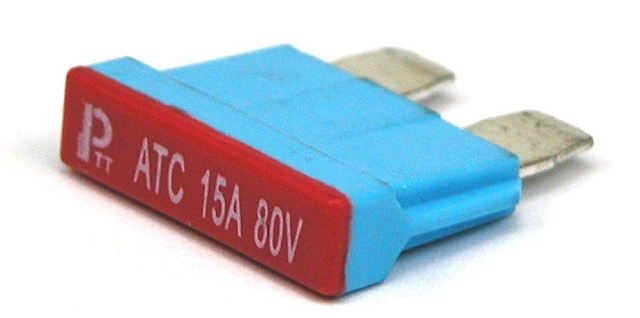 Automotive bladefuse 15A 80V