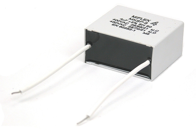 Motorcapacitor 4uF 400Vac 42x38x21mm e=38mm