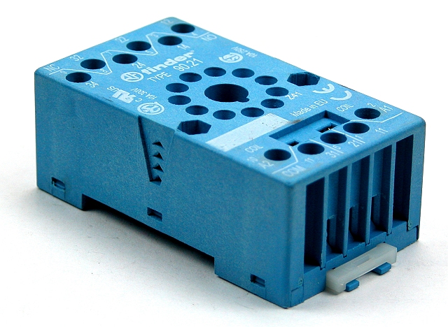 90.21 - DIN rail